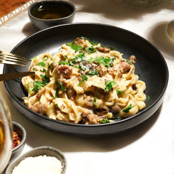 Pasta Alla Salsicca Fungi - Regular